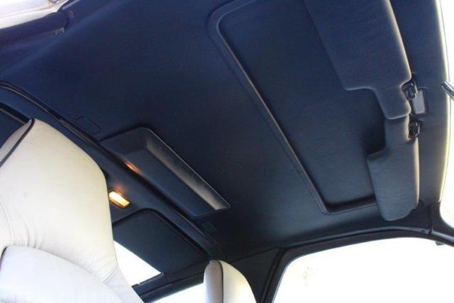 1989 Porsche 928 CD Player, Leather Seats, Sunroof - photo 8