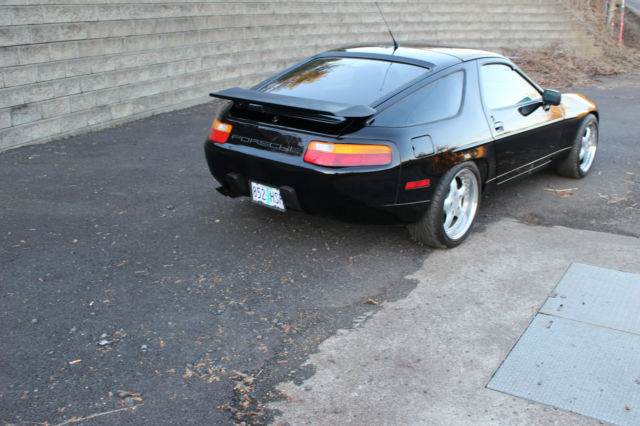 1989 Porsche 928 S4 Coupe 2-Door - photo 4
