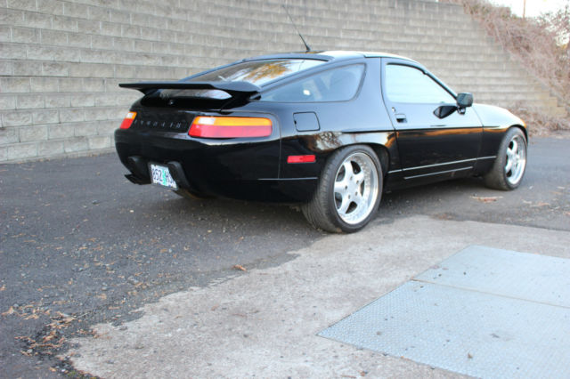 1989 Porsche 928 S4 Coupe 2-Door - photo 5