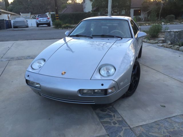 1989 Porsche 928 - photo 3