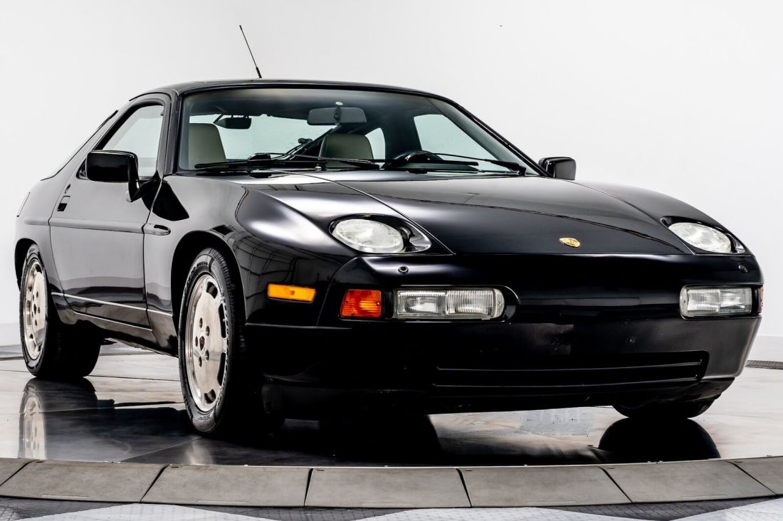 1989 Porsche 928 S4 - photo 2