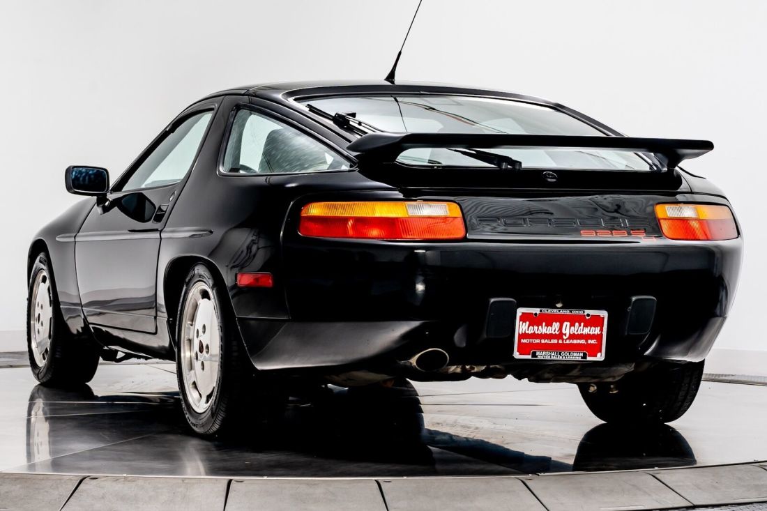 1989 Porsche 928 S4 - photo 6