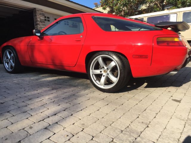 1989 Porsche 928 S4 - FUN TO DRIVE AND ENJOY - photo 9