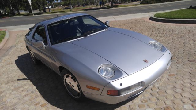 1989 Porsche 928 - photo 6
