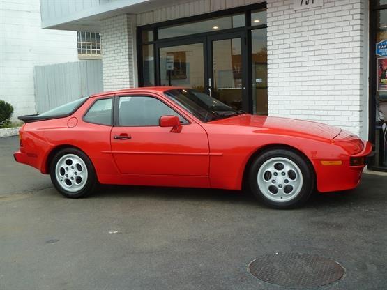 1989 Porsche 944 Base 2dr Hatchback - photo 5