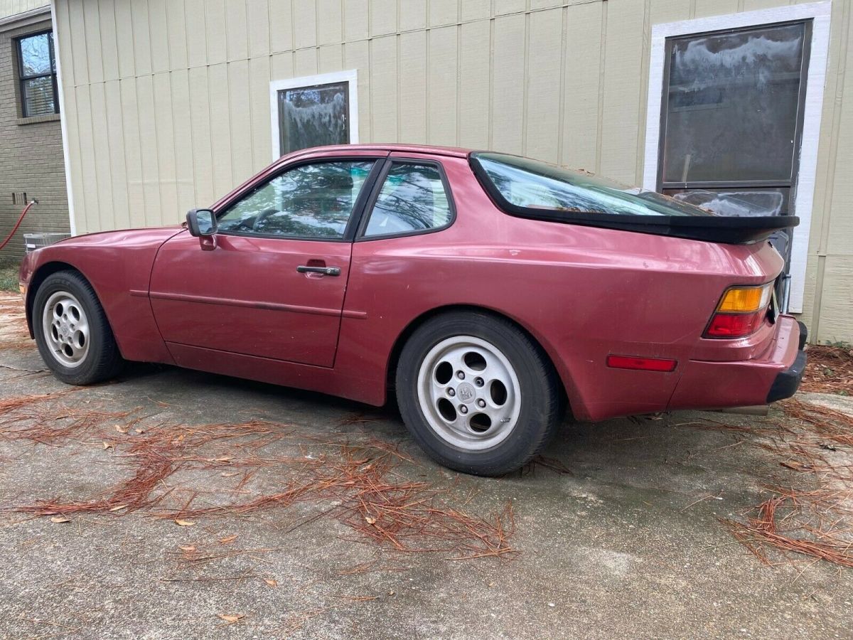 1989 Porsche 944 NA (non turbo) 1989 Porsche 944 Base