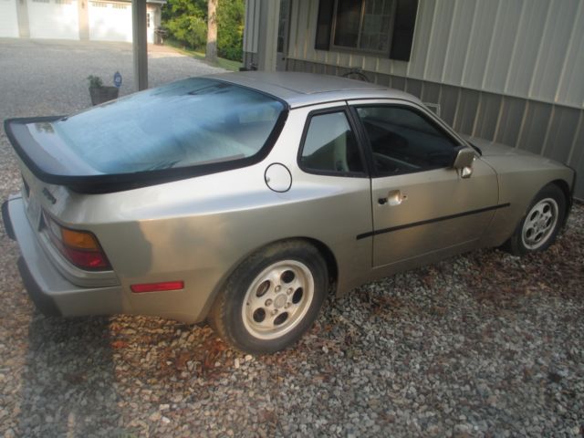 1989 Porsche 944 - photo 2