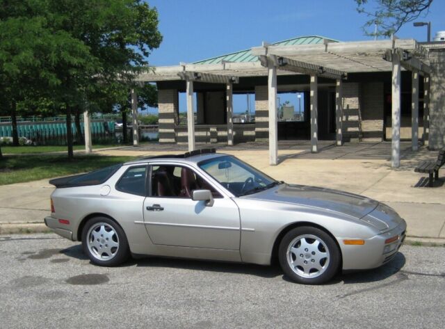 1989 Porsche 944 S2 - photo 3