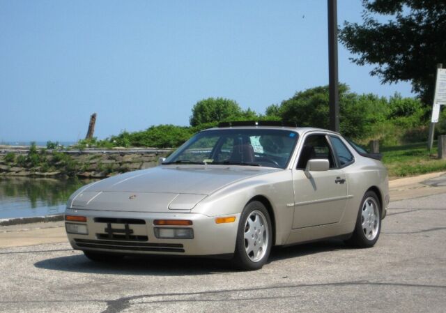 1989 Porsche 944 S2 - photo 8
