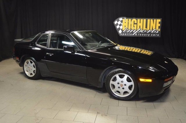 1989 Porsche 944 Turbo Coupe 2-Door - photo 2