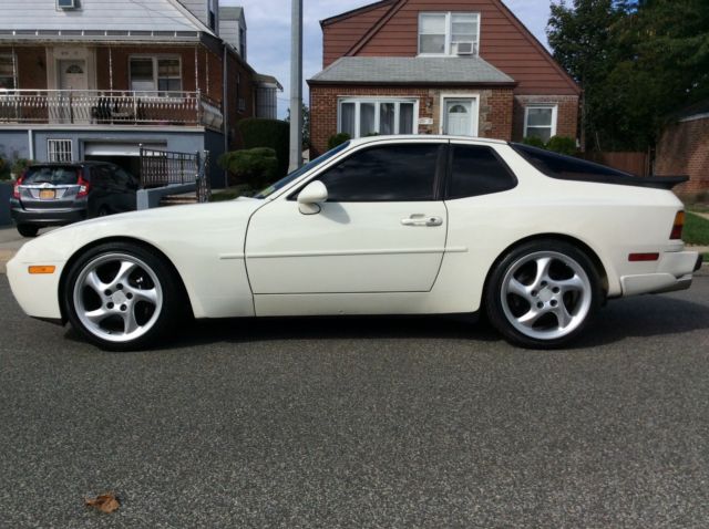 1989 Porsche 944 Turbo