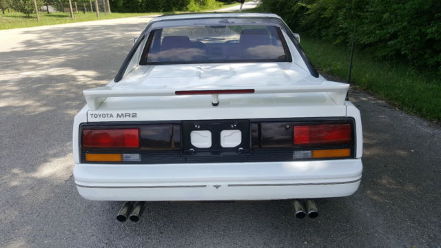 1989 Toyota MR2 - photo 3