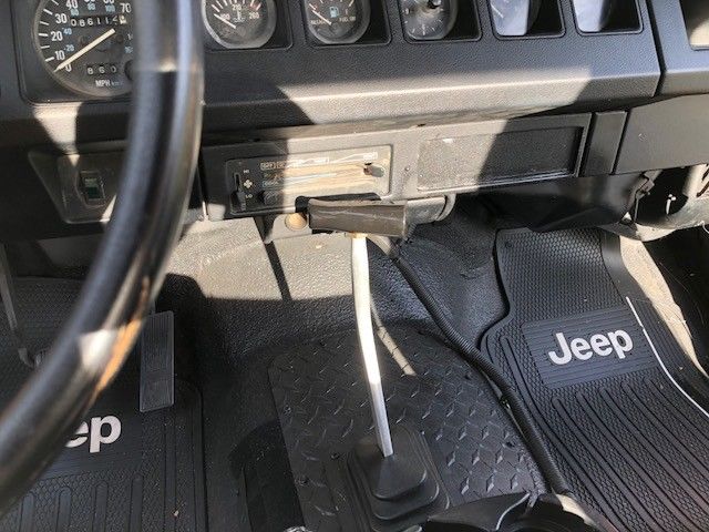 1989 Jeep Wrangler - photo 7