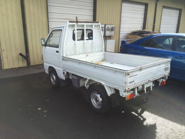 1989 Daihatsu Hi Jet with dump bed - photo 6