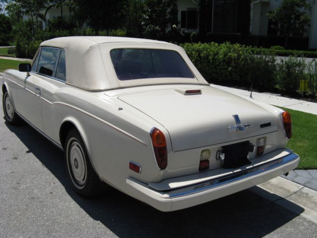 1989 Rolls-Royce Corniche - photo 3