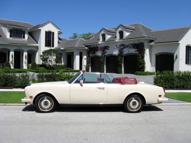 1989 ROLLS ROYCE CORNICHE II (33145 MILES ) PRICE REDUCED 1989 Rolls-Royce Corniche