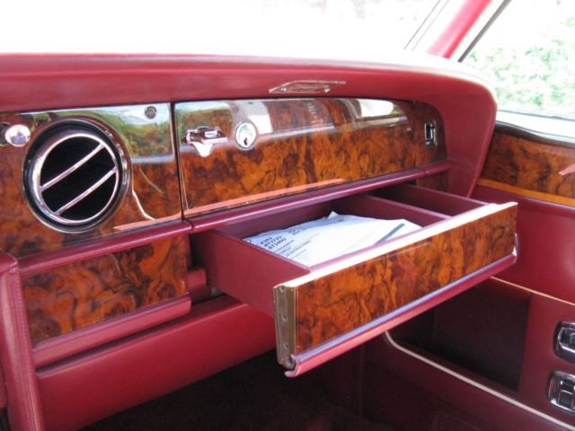 1989 Rolls-Royce Corniche - photo 11