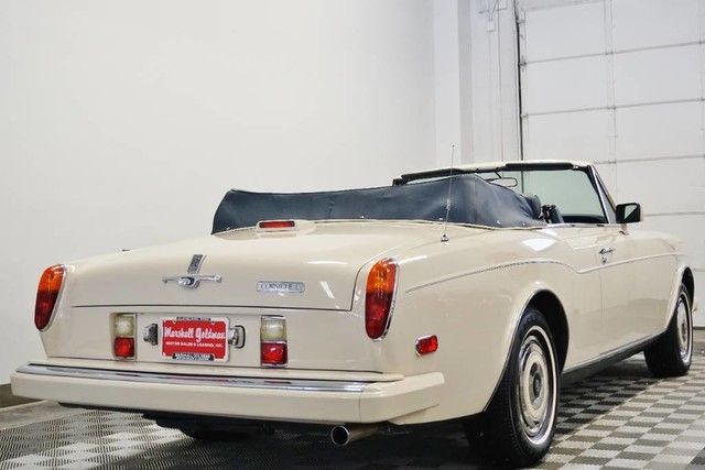 1989 Rolls-Royce Corniche - photo 2