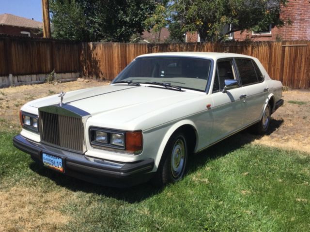 1989 Rolls-Royce Silver Spirit/Spur/Dawn