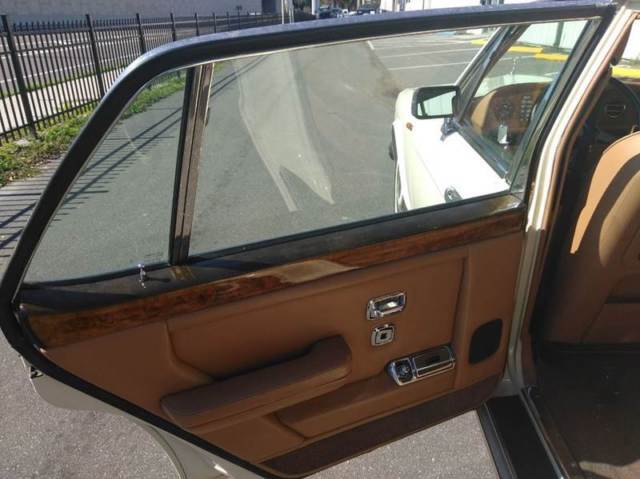 1989 Rolls-Royce Silver Spirit/Spur/Dawn SILVER SPUR - photo 13