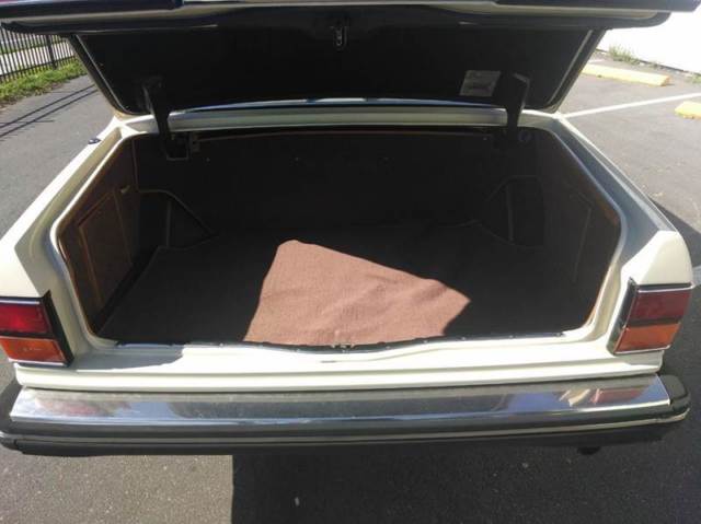 1989 Rolls-Royce Silver Spirit/Spur/Dawn SILVER SPUR - photo 8
