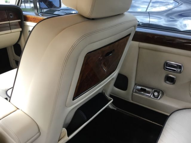 1989 Rolls-Royce Silver Spirit/Spur/Dawn Long Wheel Base - photo 10