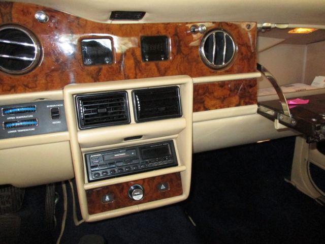 1989 Rolls-Royce Silver Spirit/Spur/Dawn - photo 12
