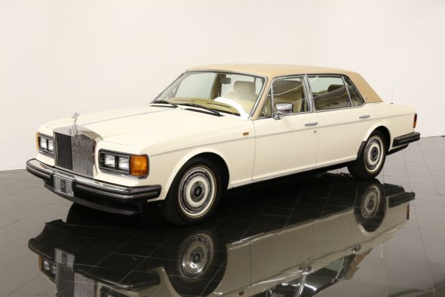 1989 Rolls Royce Silver Spur Saloon 1989 Rolls-Royce Silver Spirit/Spur/Dawn Saloon