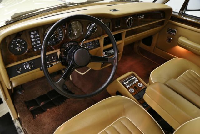1989 Rolls-Royce Silver Spirit/Spur/Dawn Saloon - photo 8