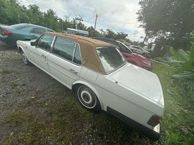 1989 Rolls-Royce Silver Spirit/Spur/Dawn