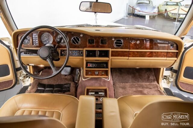 1989 Rolls Royce Silver Spirit/Spur/Dawn Saloon - photo 9