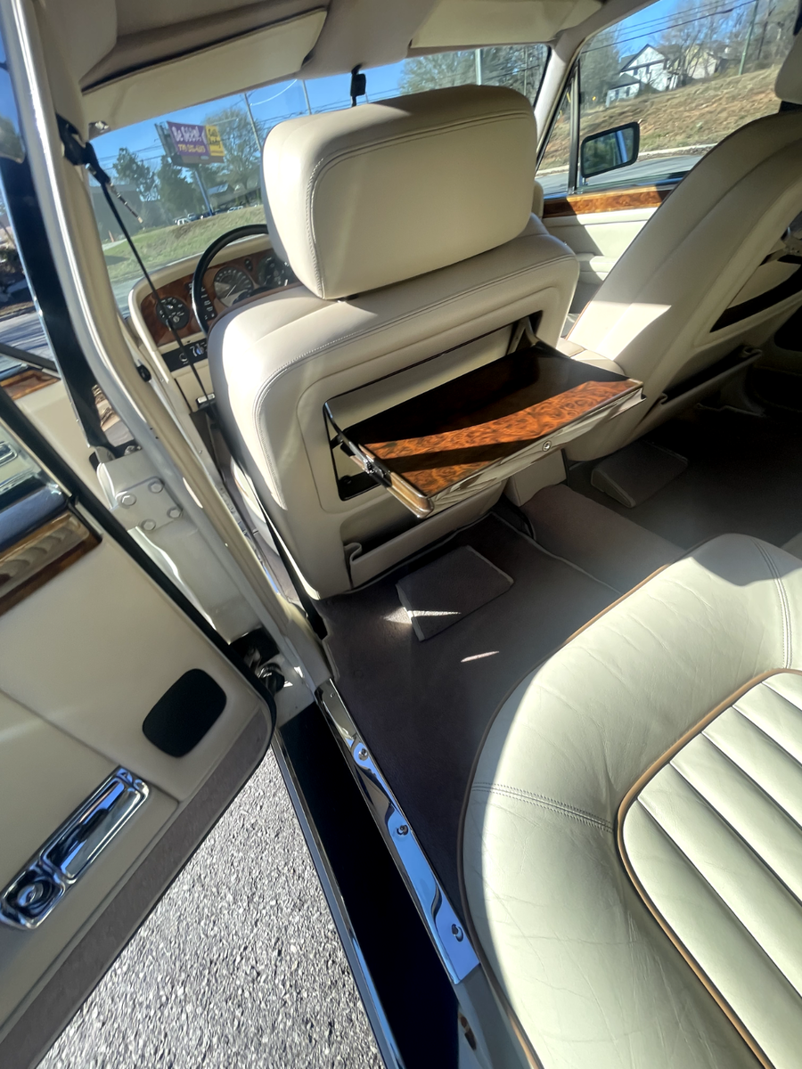 1989 Rolls-Royce Silver Spur - photo 11