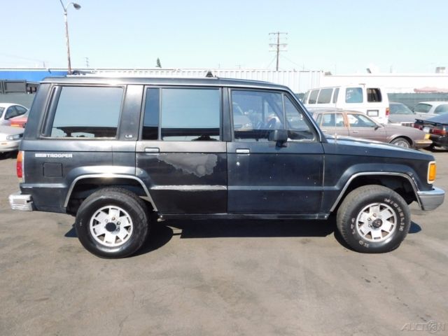 1989 Isuzu Trooper S - photo 4
