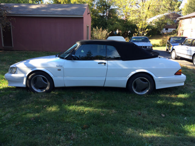 1989 Saab 900 Convertible - photo 2