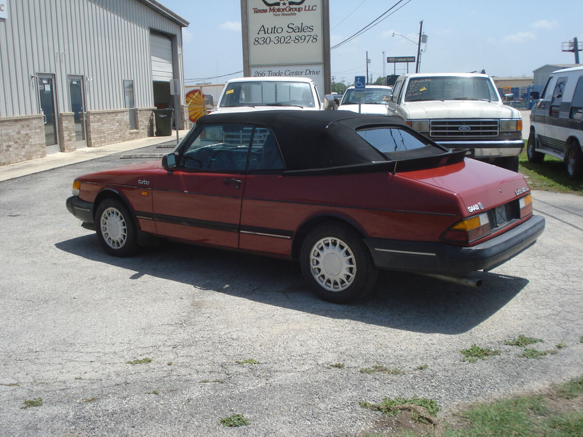 1989 Saab 900 - photo 4