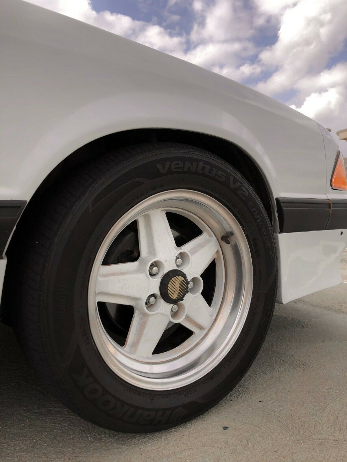 1989 Ford Mustang Saleen - photo 13