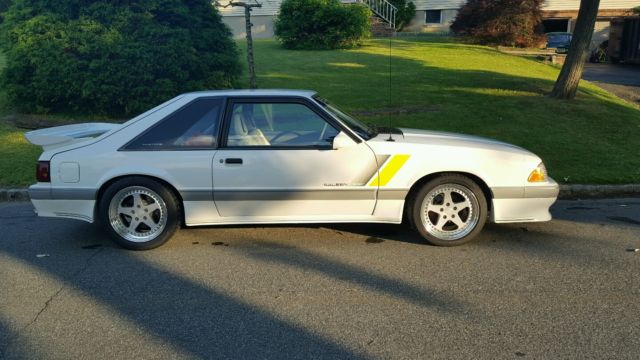 1989 Ford Mustang SSC SALEEN - photo 6