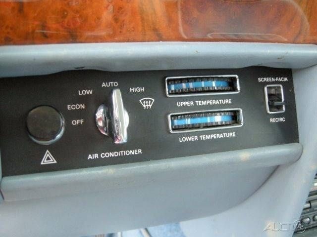 1989 Rolls-Royce Silver Spirit/Spur/Dawn - photo 12