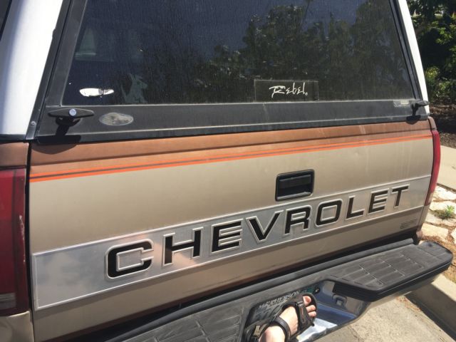 1989 Chevrolet Silverado 3500 - photo 2