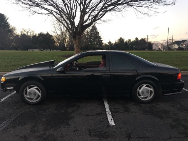 1989 Ford Thunderbird Super Coupe Coupe 2-Door - photo 2
