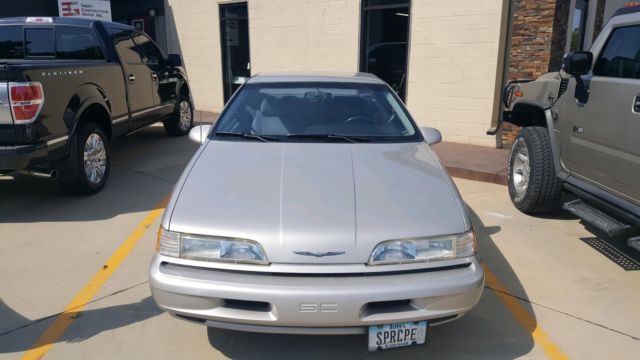 1989 Ford Thunderbird - photo 12