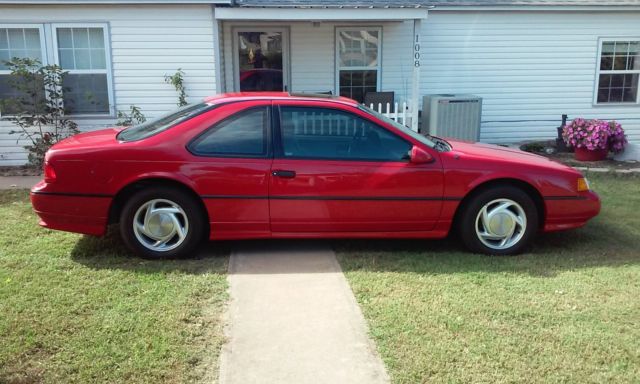 1989 Thunderbird Supercharged Super Coupe 32,000 miles Collector condition 1989 Ford Thunderbird