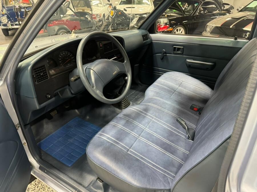 1989 Toyota 2WD Pickups Short Bed 4-Spd - photo 11