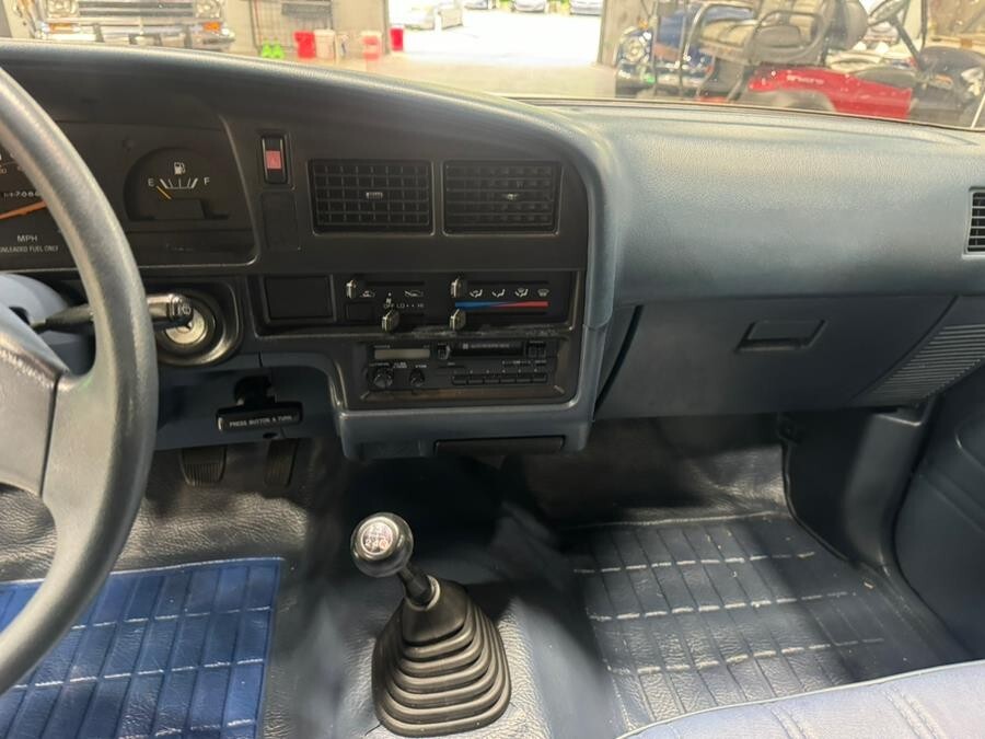 1989 Toyota 2WD Pickups Short Bed 4-Spd - photo 13