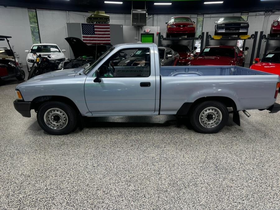 1989 Toyota 2WD Pickups Short Bed 4-Spd - photo 6