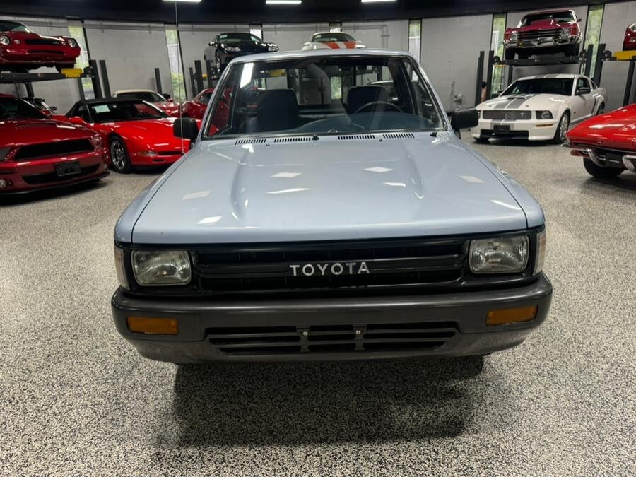 1989 Toyota 2WD Pickups Short Bed 4-Spd - photo 8