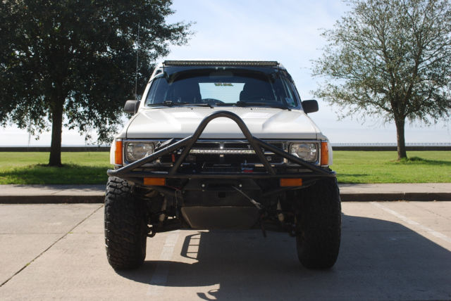 1989 Toyota 4Runner sr5 - photo 2