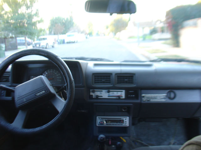 1989 Toyota 4Runner DLX Sport Utility 2-Door - photo 12