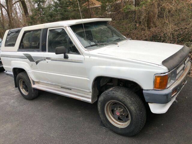 **1989 Toyota 4Runner- 22RE - Low Miles! -First Gen!** 1989 Toyota 4Runner