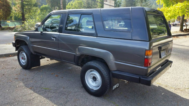 1989 Toyota 4Runner DLX Sport Utility 2-Door - photo 6